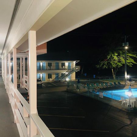 Starlite Motel Wisconsin Dells Esterno foto