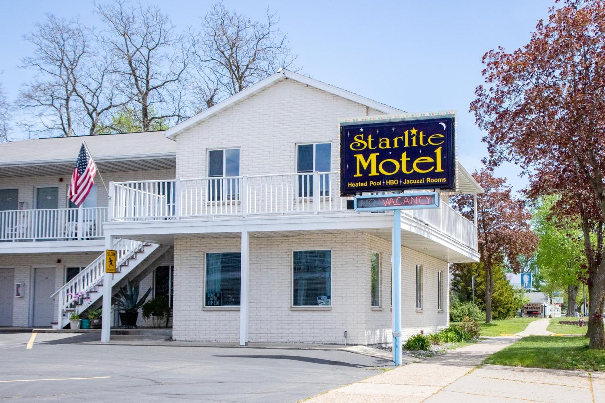 Starlite Motel Wisconsin Dells Esterno foto