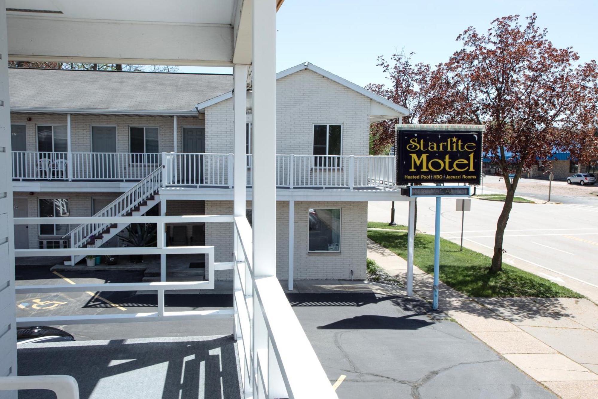Starlite Motel Wisconsin Dells Esterno foto