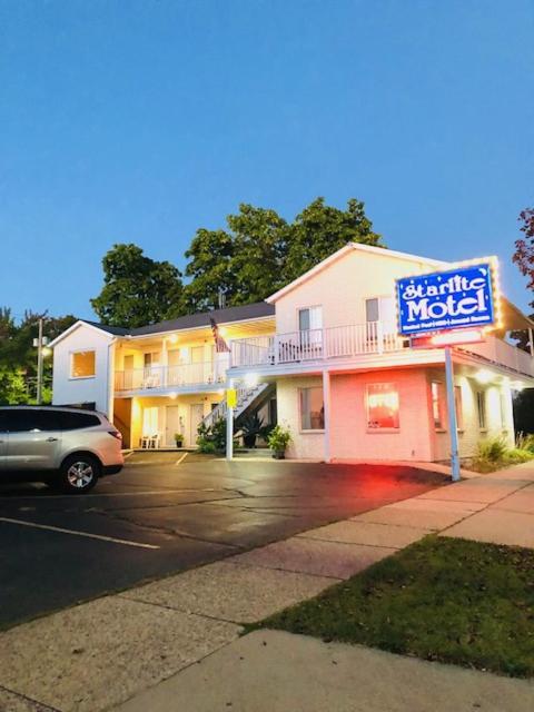 Starlite Motel Wisconsin Dells Esterno foto